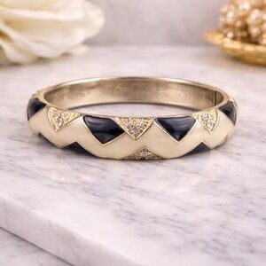 Chic Black and Gold Chevron Bracelet